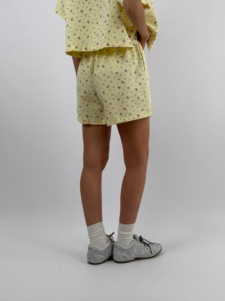 Set Camicia e Shorts Giallo in Fantasia Floreale