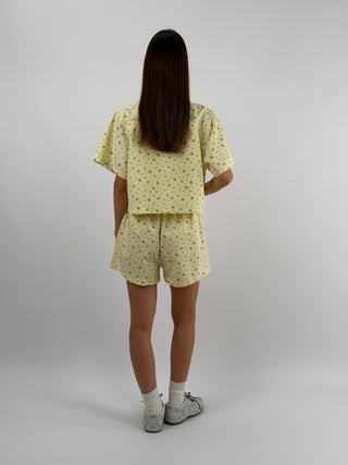 Set Camicia e Shorts Giallo in Fantasia Floreale