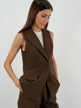 Completo Gilet con Spilla e Pantalone Marrone
