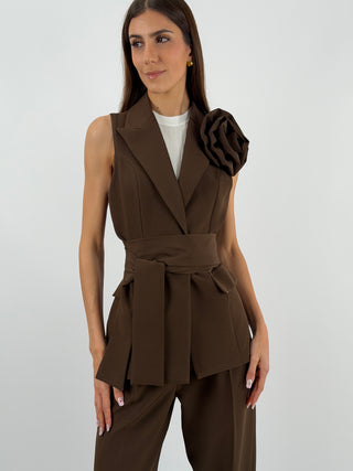 Completo Gilet con Spilla e Pantalone Marrone