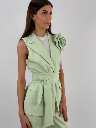 Completo Gilet con Spilla e Pantalone Verde Salvia