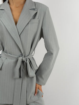 Completo Giacca con Cintura e Pantalone Gessato Grigio