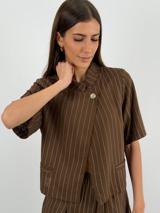 Completo Gessato con Chiusura Incrociata Marrone