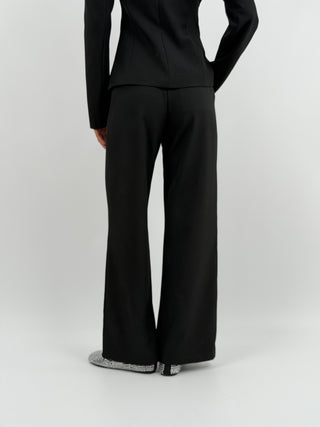 Completo Blazer Sfiancato e Pantalone Nero