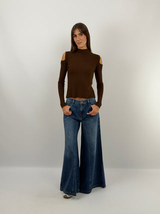 Maglia con Cut Out Marrone