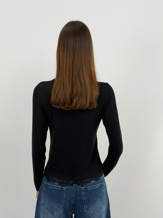 Pull Ultra-Léger avec Cachemire, Boutons et Dentelle Noir