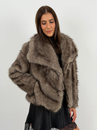 Pelliccia con Collo Ampio Ginevra Tortora