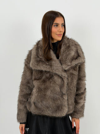 Pelliccia con Collo Ampio Ginevra Tortora