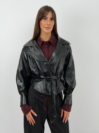 Veste en Éco-Cuir avec Ceinture Noire