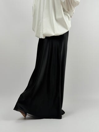 Gonna Lunga Satin Nera Lumina