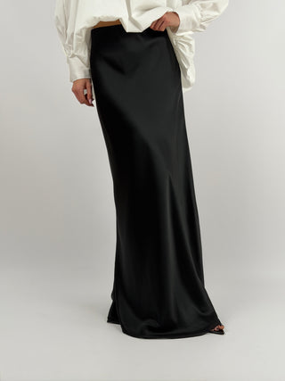 Gonna Lunga Satin Nera Lumina