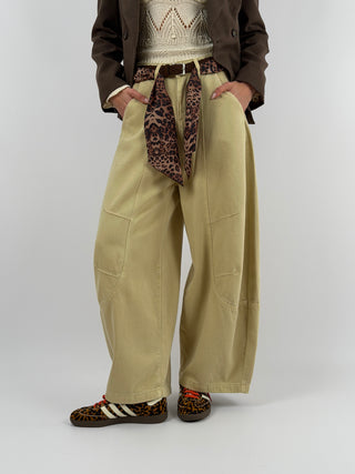 Jeans Balloon con Doppia Cintura