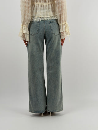Jeans Star con Applicazioni Stelle