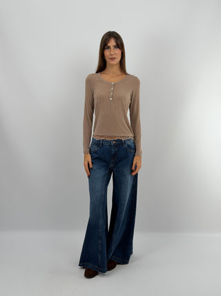 Maglia Ultralight con Cashmere con Bottoni e Pizzo Nude