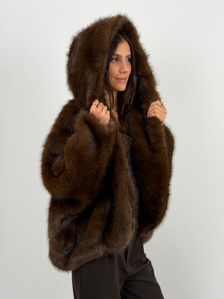 Pelliccia Ampia con Cappuccio Chamonix Marrone