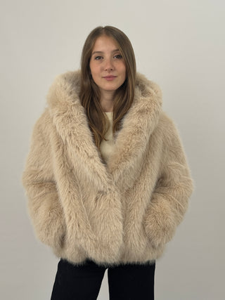 Pelliccia con Cappuccio Cortina Miele