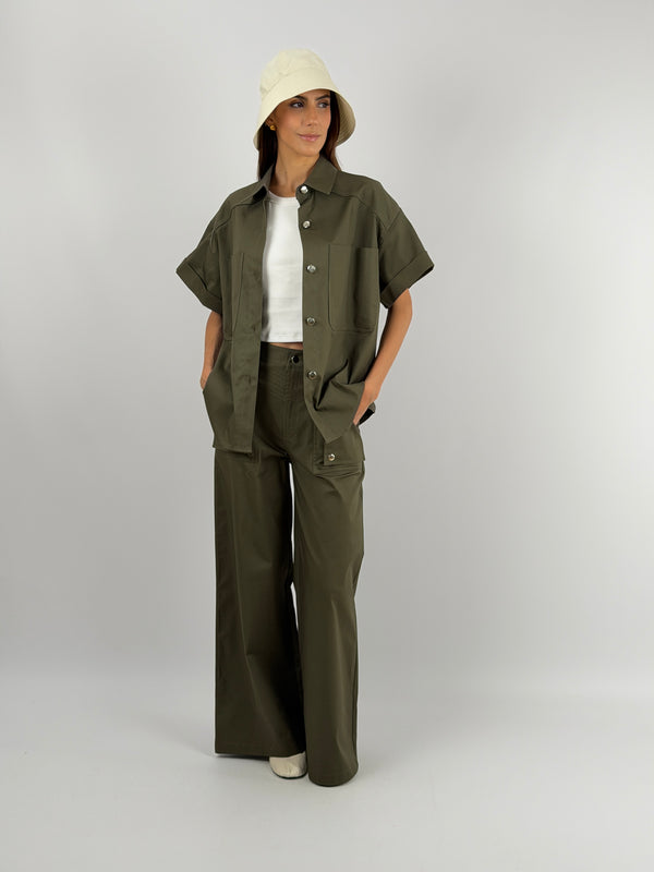 Overshirt Verde Militare con Bottoni Lumina