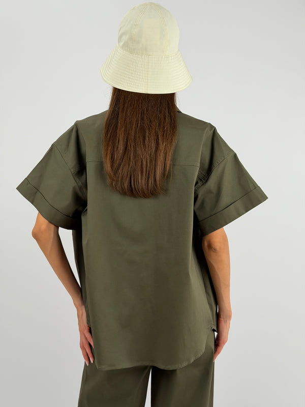 Overshirt Verde Militare con Bottoni Lumina
