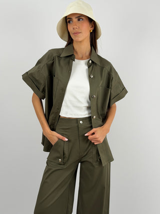 Overshirt Verde Militare con Bottoni Lumina