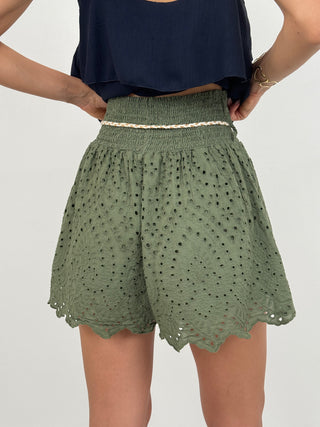 Shorts in Sangallo con Cintura Verde