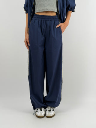 Set Giacca e Pantalone Sportivo Blu con Bande Lumina