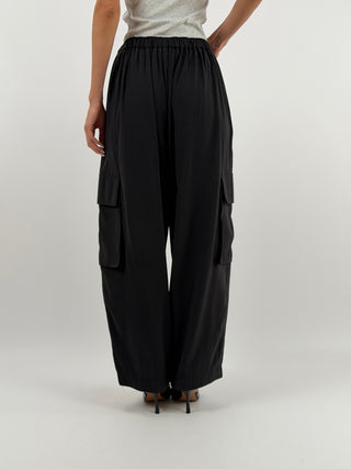 Pantalone Cargo Fluido Nero Lumina