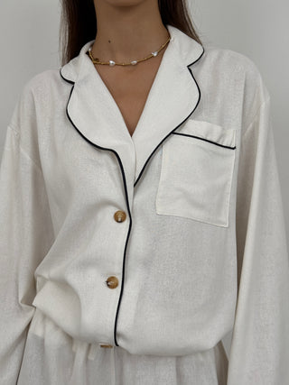 Coordinato Camicia e Shorts con Bordi a Contrasto Bianco