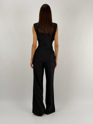 Completo Gessato con Gilet Nero