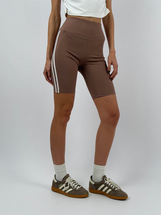 Set Sporty T-Shirt e Ciclista Mocha Mousse