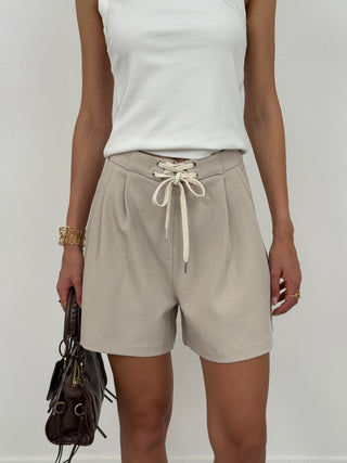 Shorts con Lacci a Contrasto Beige