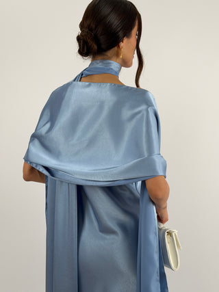 Stola in Satin Azzurro Polvere