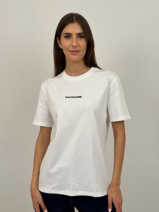 T-Shirt Lumina Bianca con Ricamo "TOUT EST POESIE"
