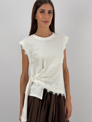 T-shirt con Bordi in Pizzo Bianca