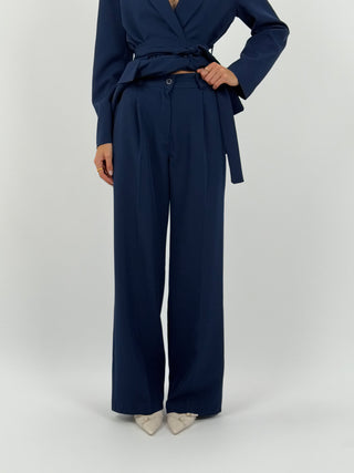 Completo Giacca e Pantalone Amelia con Cintura Blu