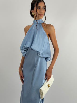 Abito Satin con Top a Balza Azzurro Polvere