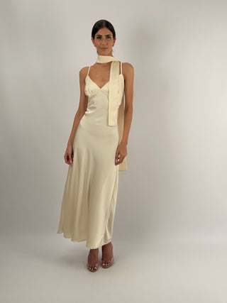 Abito Lungo in Satin con Foulard Avorio