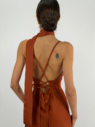 Abito Lungo in Satin con Foulard Ruggine