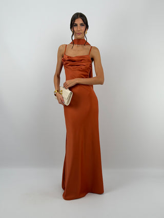 Abito Lungo Satin con Foulard Ruggine