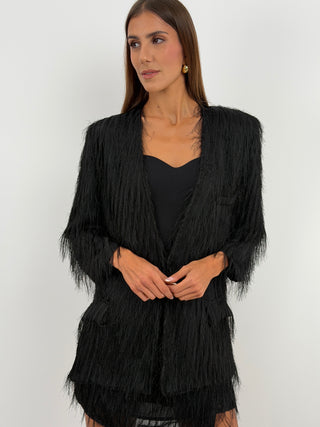 Blazer con Frange Nero - Lumina - Blazer nero con frange all-over e scollo a V. Maniche lunghe, chiusura anteriore con gancio e fodera interna. | Paloma Store