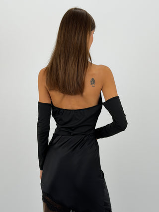 Body con Maniche e Collarino Gioiello Nero