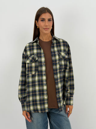 Camicia a Quadri Blu Lumina - Camicia blu a quadri multicolor, tasche con patta frontali, colletto e chiusura con bottoni. | Paloma Store