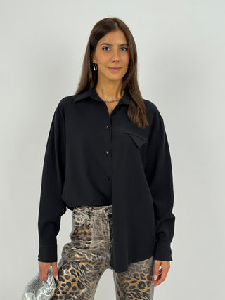 Camicia Lumina con Taschino a Triangolo Nera