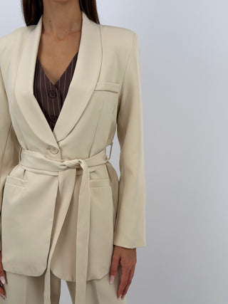 Completo Blazer con Cintura e Pantalone Beige