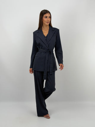 Completo Giacca con Cintura e Pantalone Gessato Blu