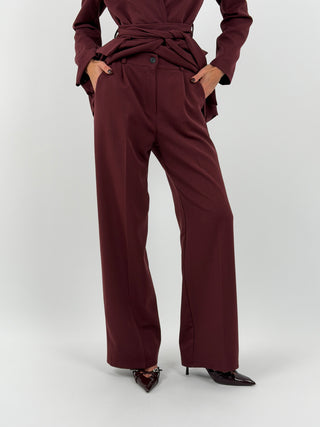 Tailleur Giacca e Pantalone Emily con Cintura Bordeaux