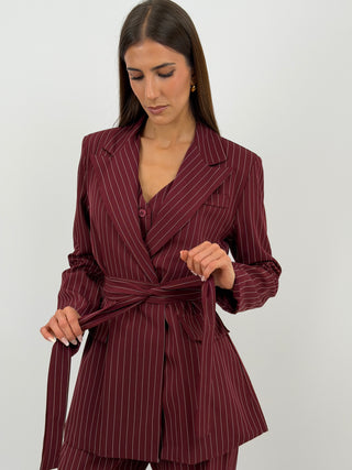 Completo Giacca con Cintura e Pantalone Gessato Bordeaux