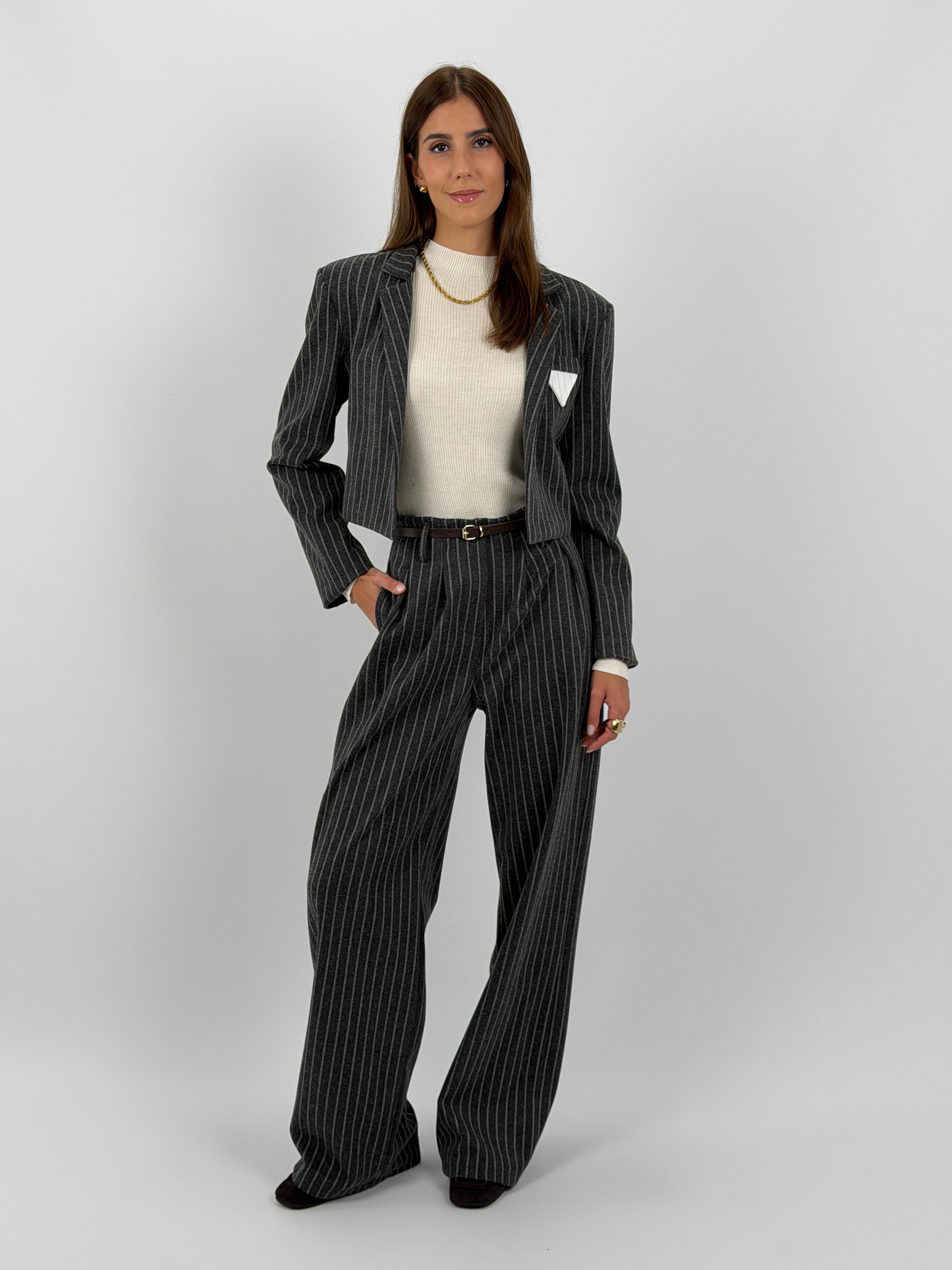 Completo Grigio Scuro Gessato Giacca e Pantalone Paloma Store