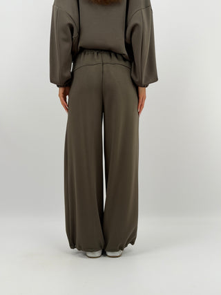 Completo Felpa e Pantalone Scollo V Verde Militare Lumina