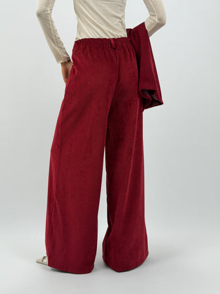 Tailleur Giacca e Pantalone in Velluto a Coste Strette Rosso