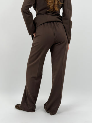 Tailleur Giacca con Nodo e Pantalone Keira Marrone